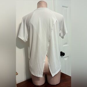 Athleta Solar UPF Tee in White Size Small New with Tags